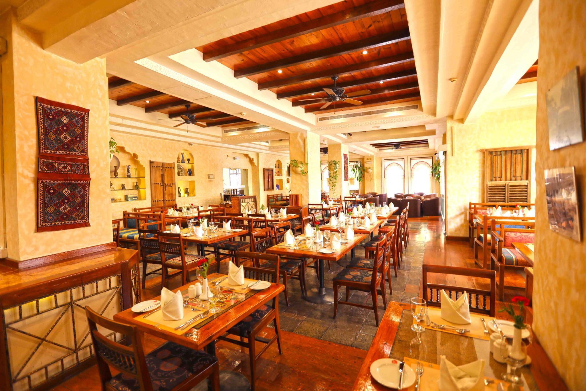 Delmon International Hotel Manama Eksteriør bilde