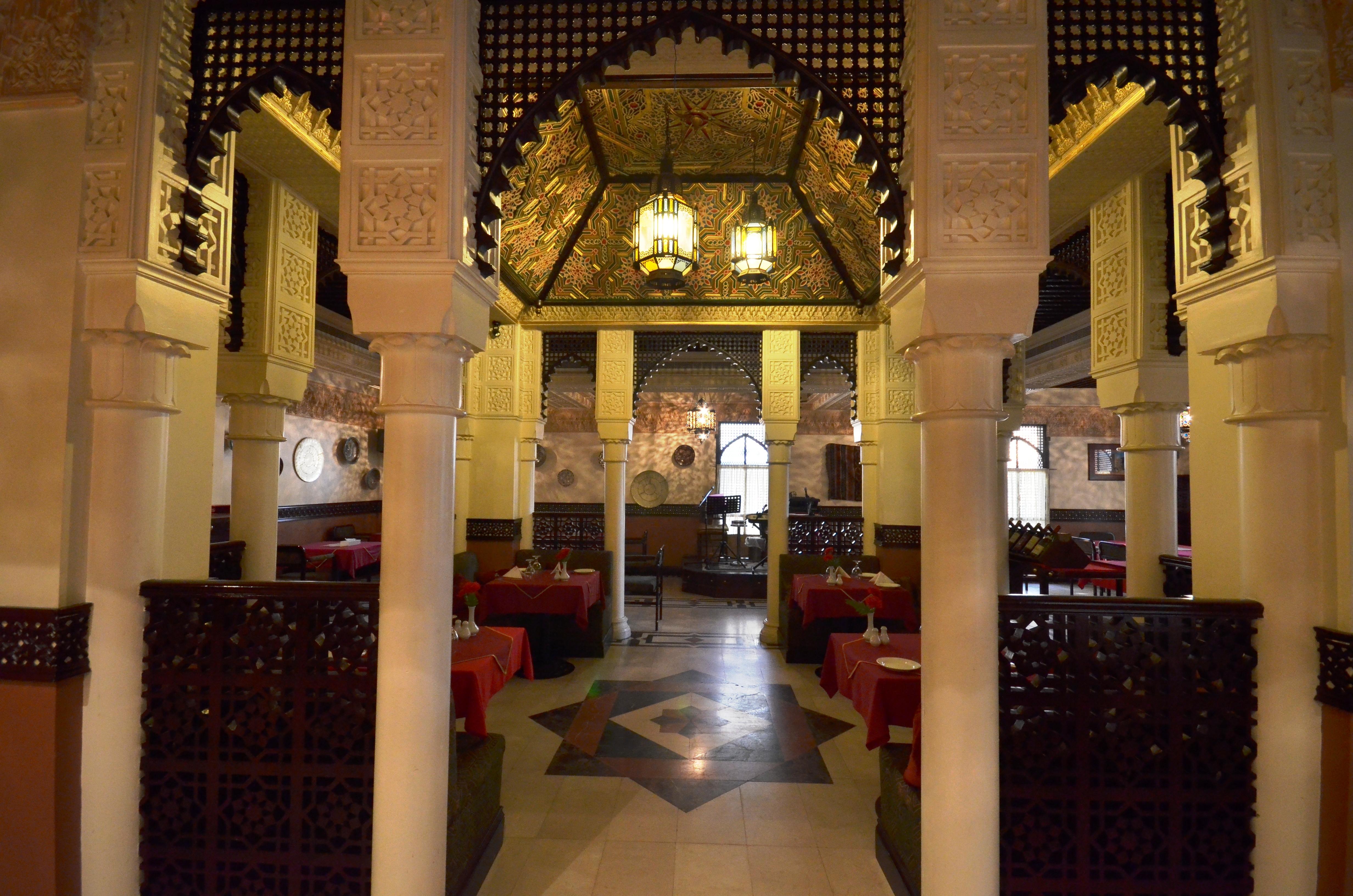Delmon International Hotel Manama Eksteriør bilde