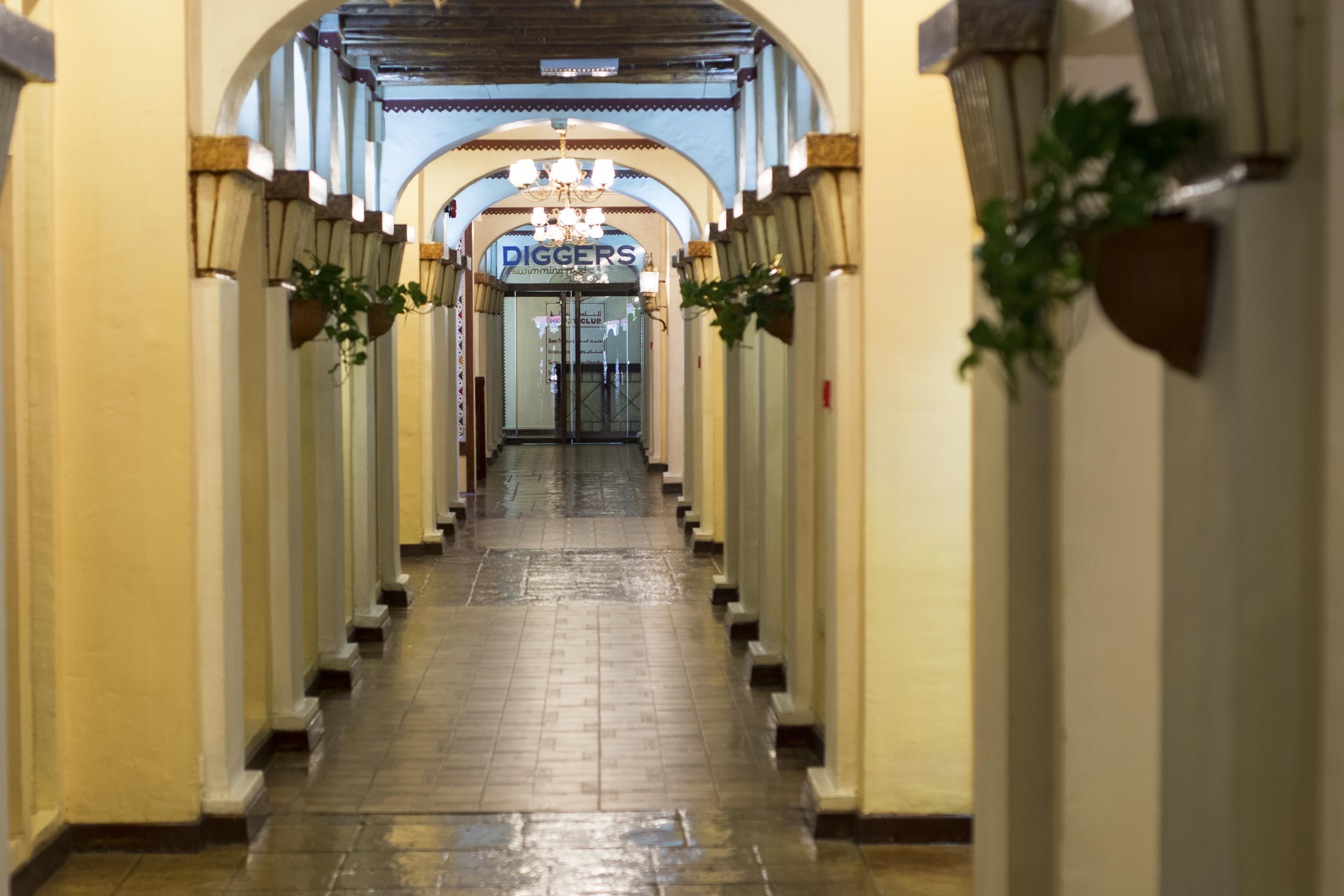 Delmon International Hotel Manama Eksteriør bilde