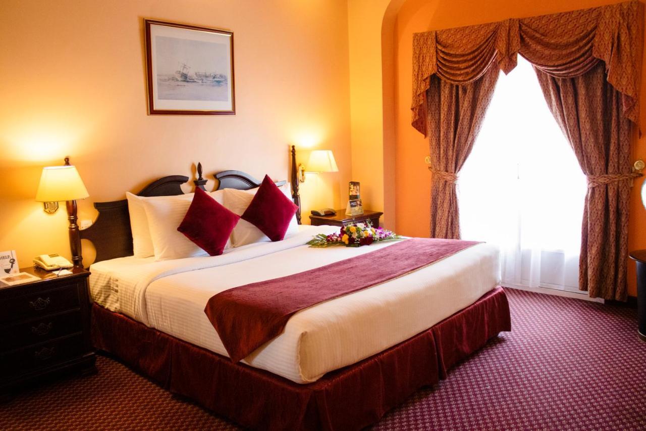 Delmon International Hotel Manama Eksteriør bilde