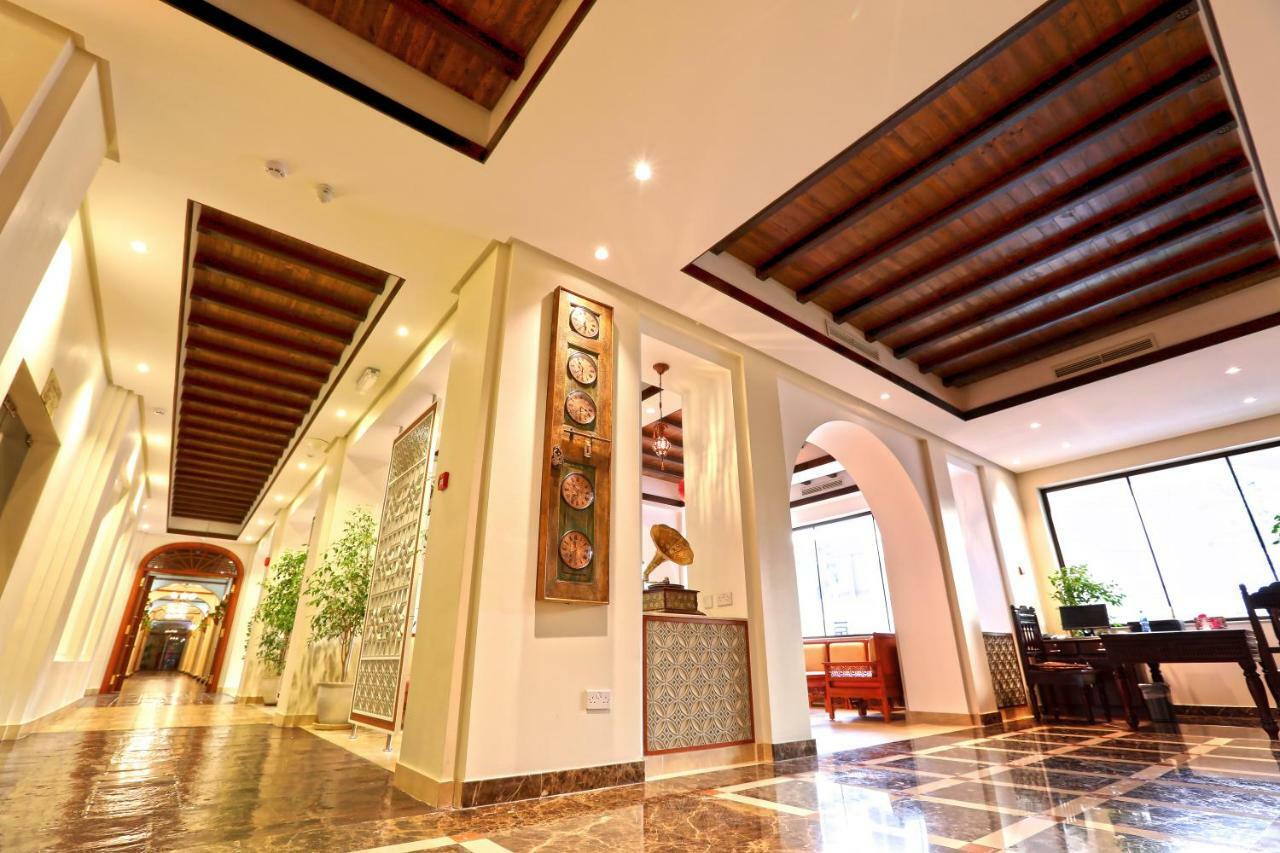 Delmon International Hotel Manama Eksteriør bilde