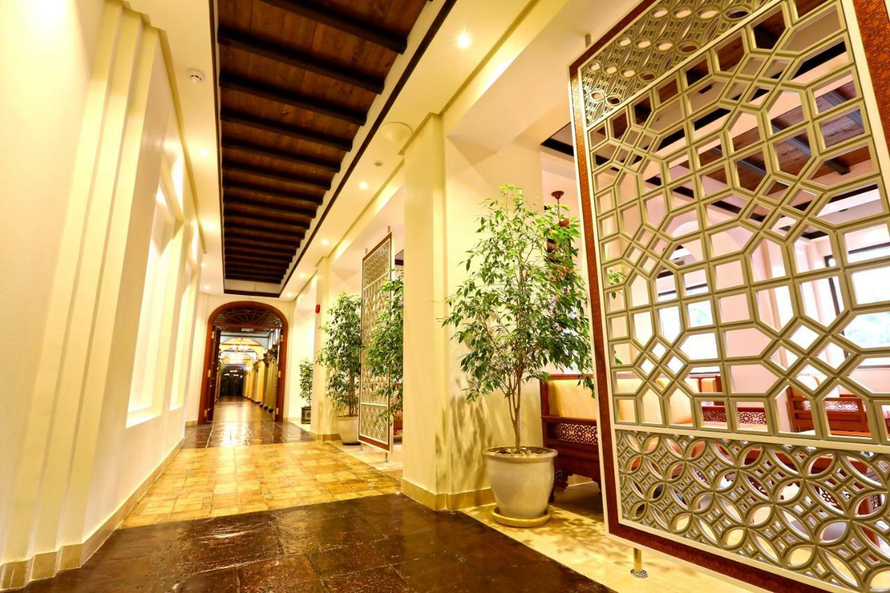 Delmon International Hotel Manama Eksteriør bilde